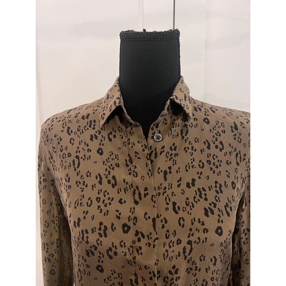 NWOT Carine Roitfield Uniqlo 100% Silk Leopard Print Button Down Blouse Shirt -S - Picture 6 of 14